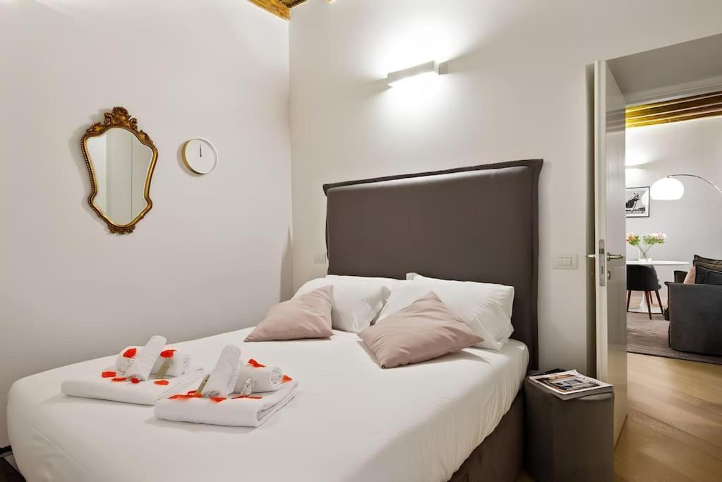Hostme Piazza Navona Apartament 罗马 外观 照片